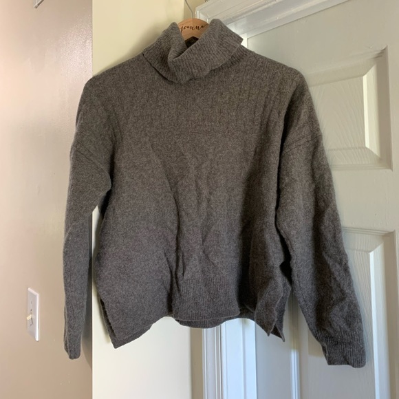 Madewell Sweaters - Madewell turtleneck sweater